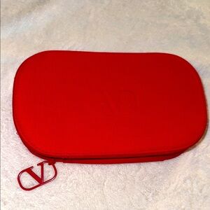 Valentino Vibrant  makeup brush Red Pouch holder